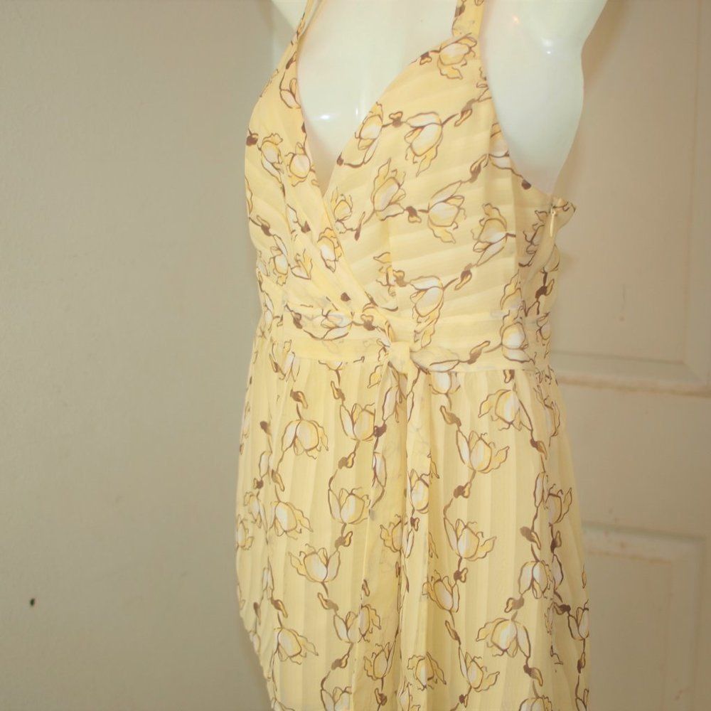 Ann Taylor Loft Summer Blouse Yellow Great with Denim Shorts Size 8 - Picture 2 of 5